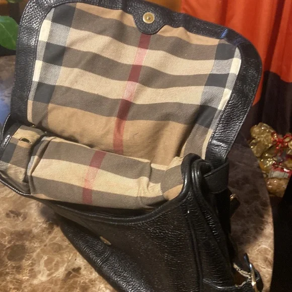 Burberry double flat black leather checkered purse - Picture 8 of 10